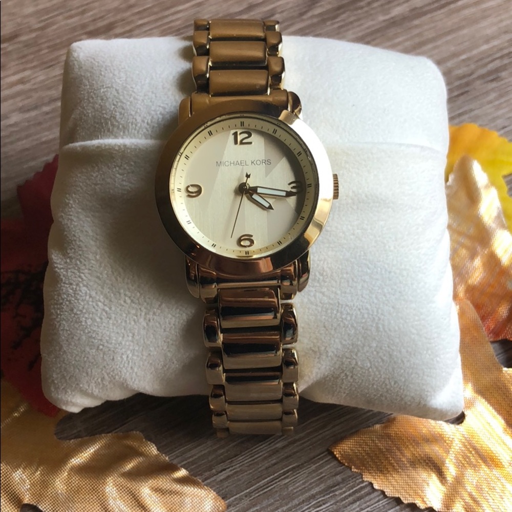MK gold watch small size